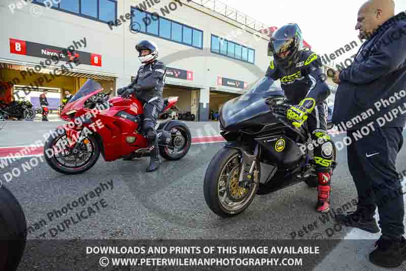 cadwell no limits trackday;cadwell park;cadwell park photographs;cadwell trackday photographs;enduro digital images;event digital images;eventdigitalimages;navarra;no limits trackdays;peter wileman photography;racing digital images;trackday digital images;trackday photos